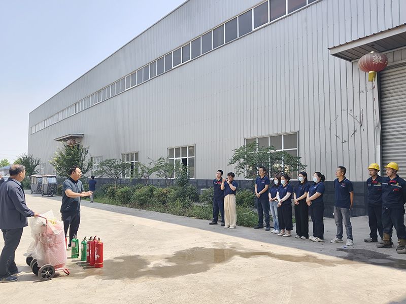 萬川環保集團夏季消防演練：筑牢安全防線，守護綠色家園